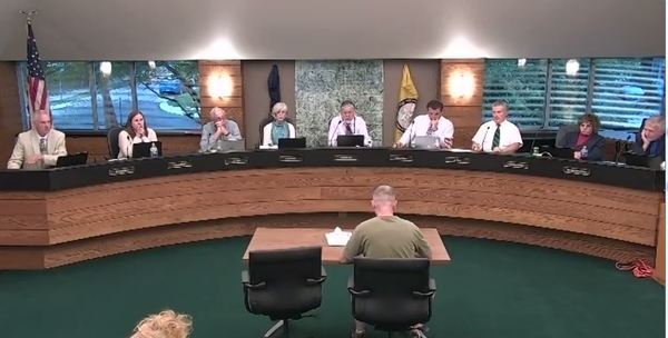 Commissioners Hold Off On Resolution To Defy Biden Vaccine Mandate