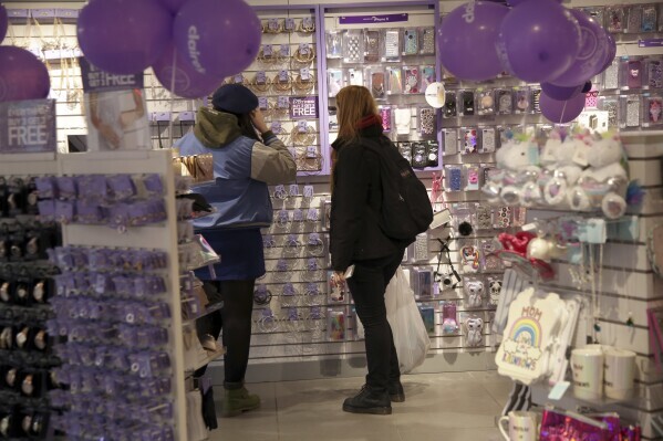 Claire’s Files For Chapter 11 Bankruptcy